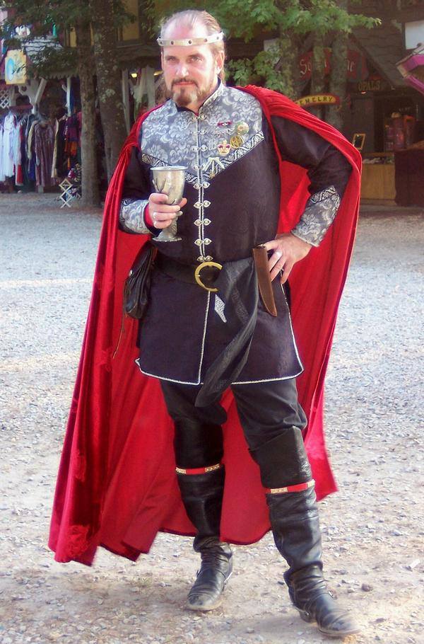 Warwick Castle Coat / Vest