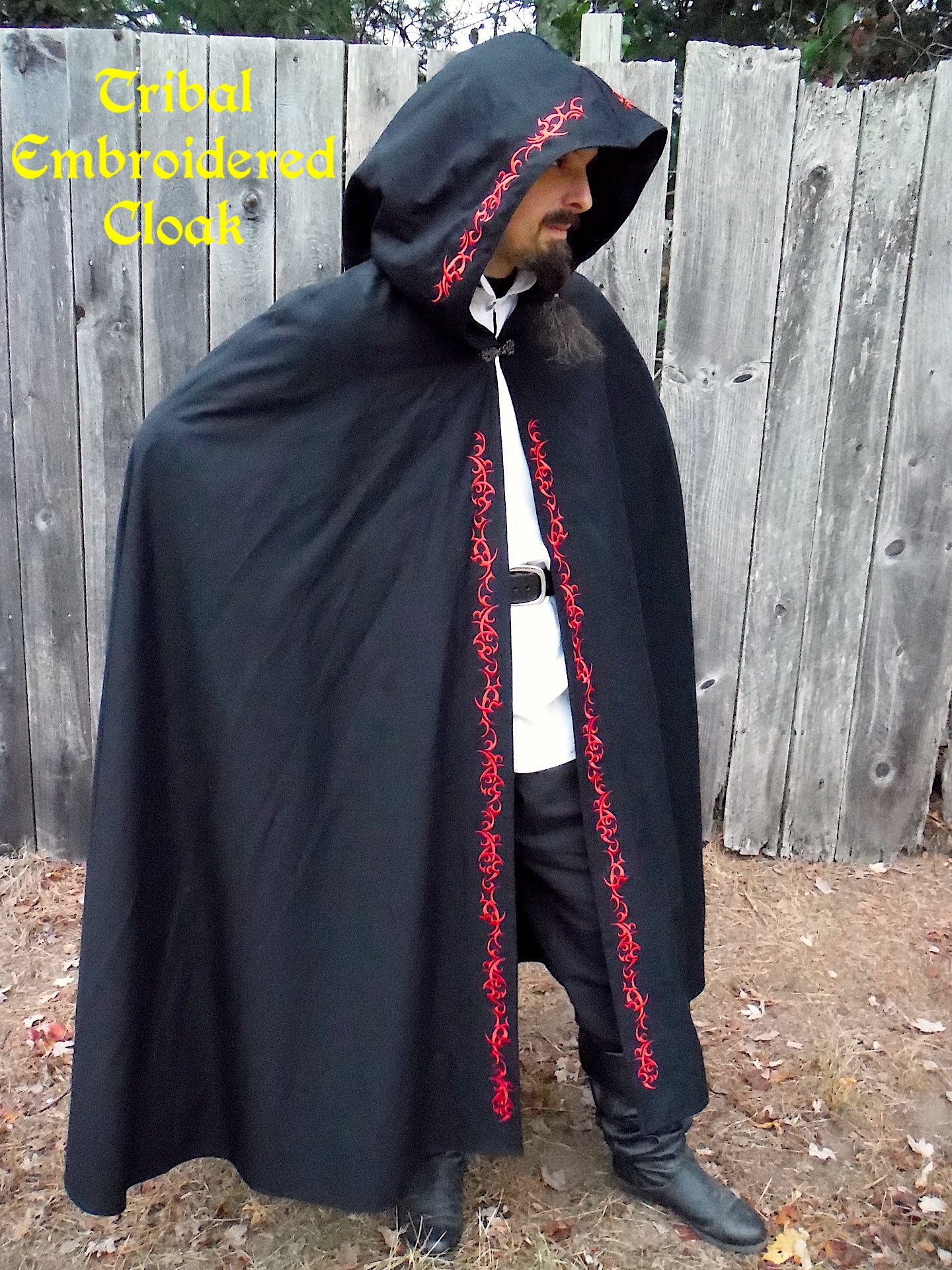 Cloak - Embroidered - Knotty, Tribal