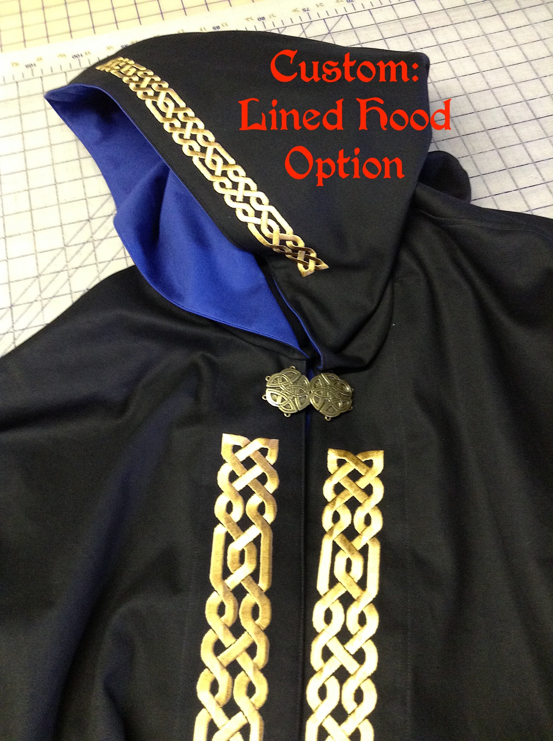 Cloak - Embroidered - Knotty, Tribal