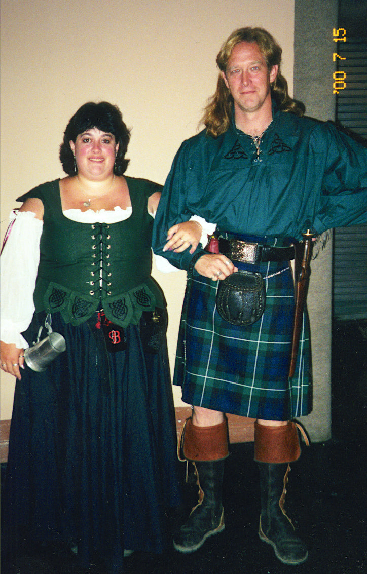 Scottish & Celtic Clothing for Highland Games, Men & Women's Celtic  Costumes